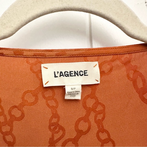 L’AGENCE Chain Print Blouson Sleeve Button Front Blouse In Rust Size Small - Picture 3 of 5